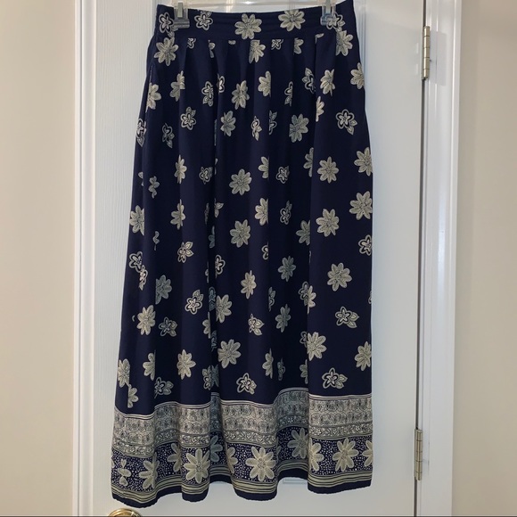 Vintage Sag Harbor Floral 2-piece Matching Set - Picture 5 of 6